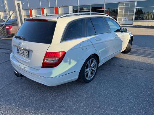 Mercedes-Benz C vaihtoauto
