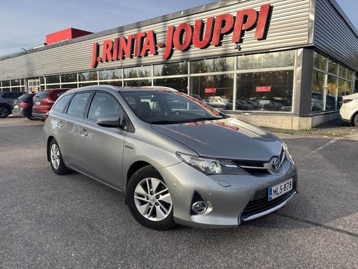 Toyota Auris vaihtoauto