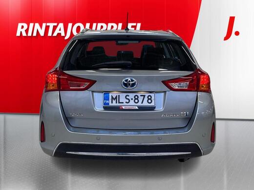 Toyota Auris vaihtoauto