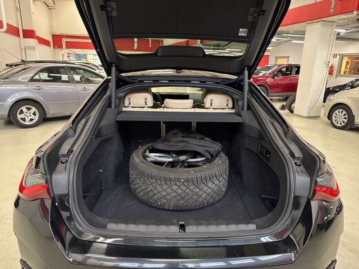 BMW i4 M50 vaihtoauto