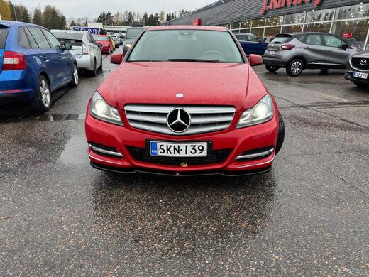 Mercedes-Benz C vaihtoauto