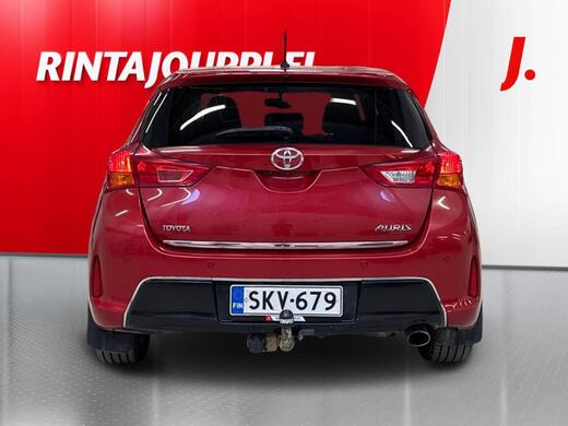 Toyota Auris vaihtoauto