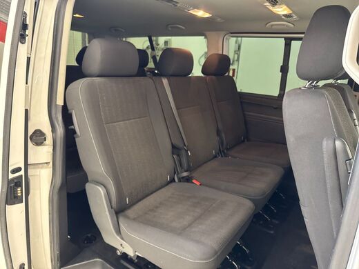 Volkswagen Caravelle vaihtoauto