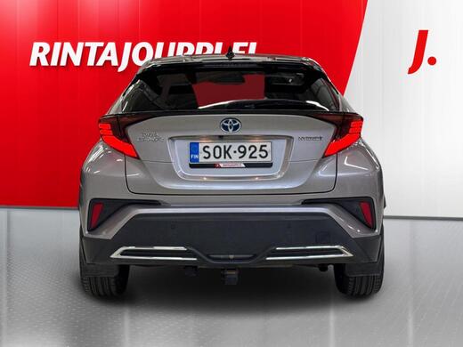 Toyota C-HR vaihtoauto