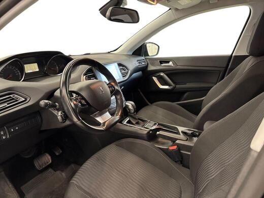 Peugeot 308 vaihtoauto