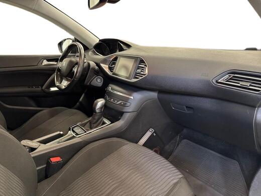 Peugeot 308 vaihtoauto