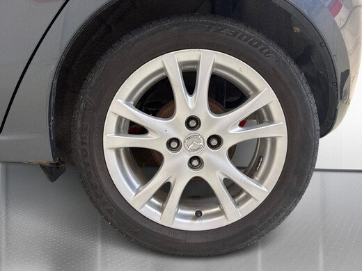 Mazda 2 vaihtoauto