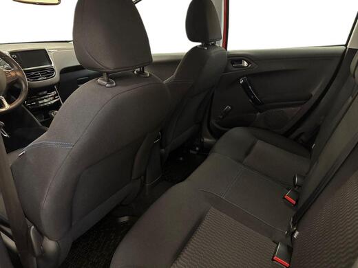 Peugeot 208 vaihtoauto