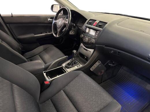 Honda Accord vaihtoauto