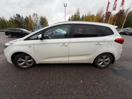 Kia Carens vaihtoauto