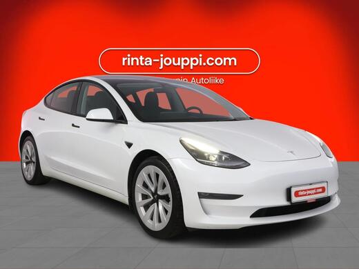 Tesla Model 3 vaihtoauto