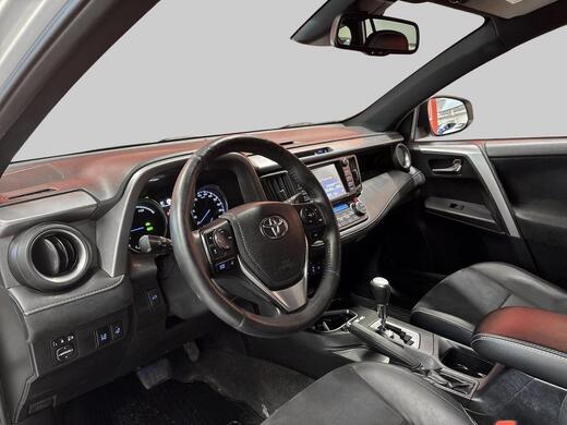 Toyota RAV4 vaihtoauto