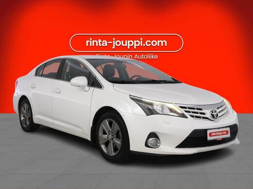 Toyota Avensis vaihtoauto