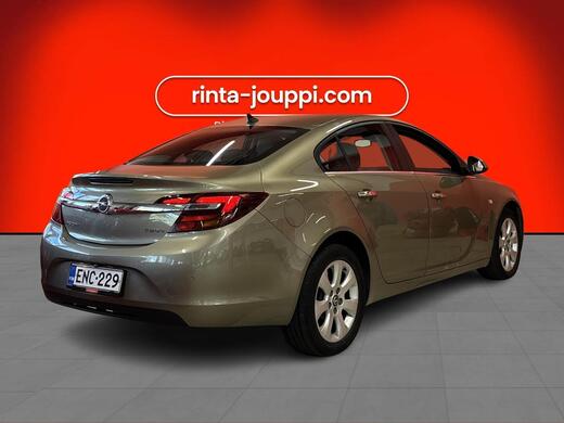 Opel Insignia vaihtoauto