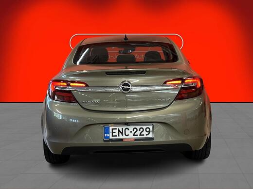 Opel Insignia vaihtoauto