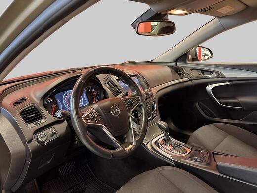 Opel Insignia vaihtoauto