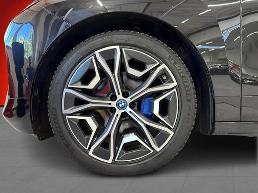 BMW iX vaihtoauto