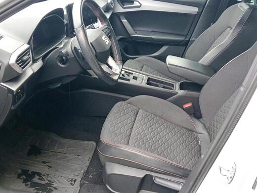 SEAT Leon Sportstourer vaihtoauto