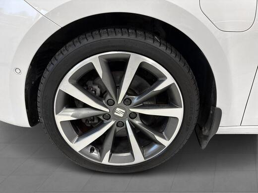 SEAT Leon Sportstourer vaihtoauto