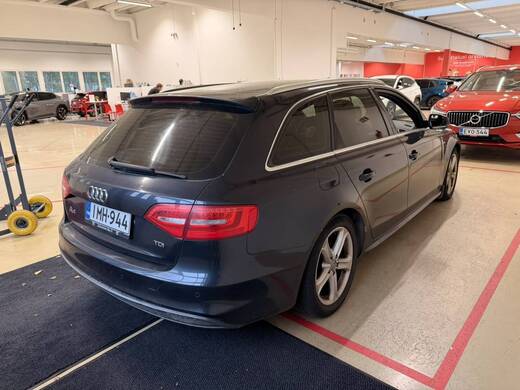 Audi A4 vaihtoauto