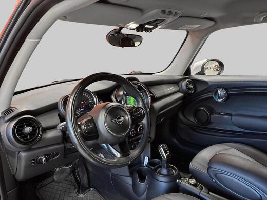 Mini Hatchback vaihtoauto