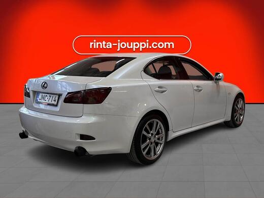 Lexus IS vaihtoauto