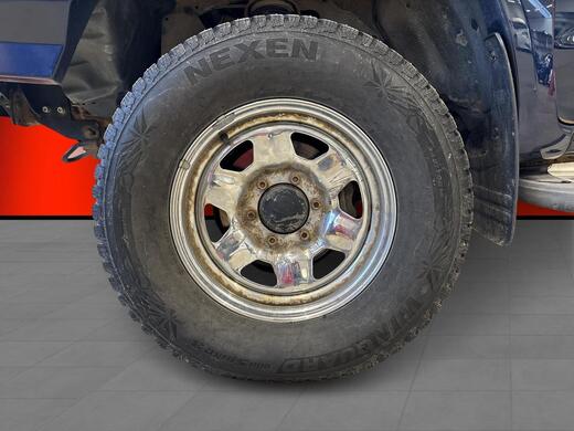 Toyota Hilux vaihtoauto