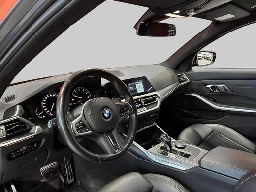 BMW 320 vaihtoauto