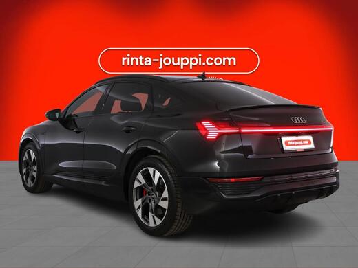 Audi Q8 e-tron vaihtoauto