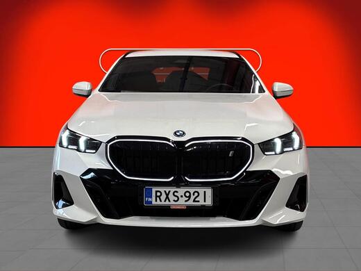 BMW i5 vaihtoauto
