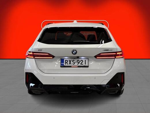 BMW i5 vaihtoauto