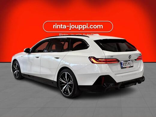 BMW i5 vaihtoauto