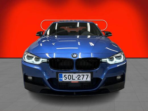 BMW 330 vaihtoauto
