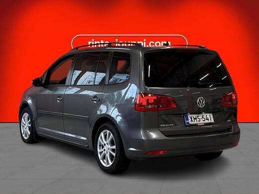 Volkswagen Touran vaihtoauto