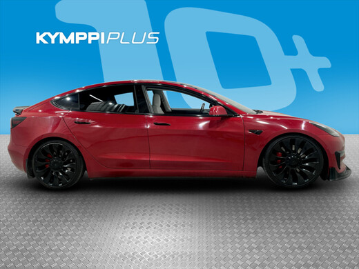 Tesla Model 3 vaihtoauto