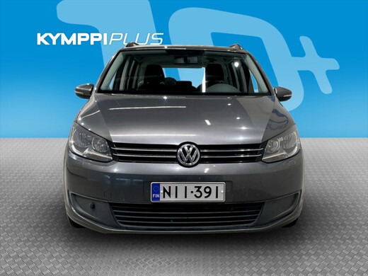 Volkswagen Touran vaihtoauto