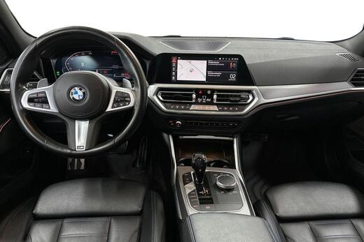 BMW 330 vaihtoauto
