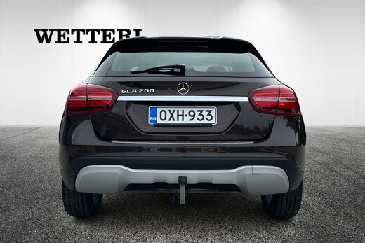 Mercedes-Benz GLA vaihtoauto