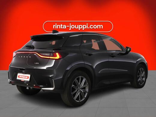 Lexus LBX vaihtoauto