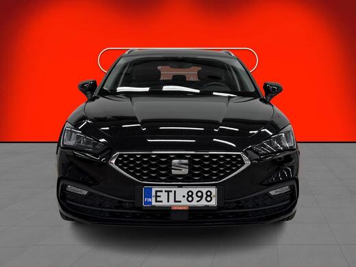 SEAT Leon Sportstourer vaihtoauto