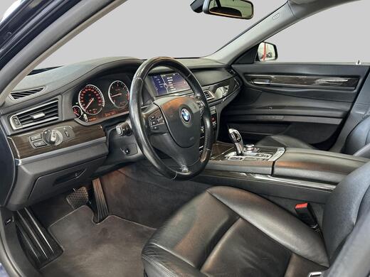 BMW 740 vaihtoauto