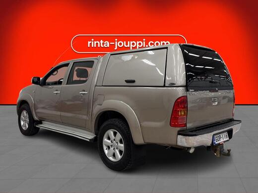 Toyota Hilux vaihtoauto
