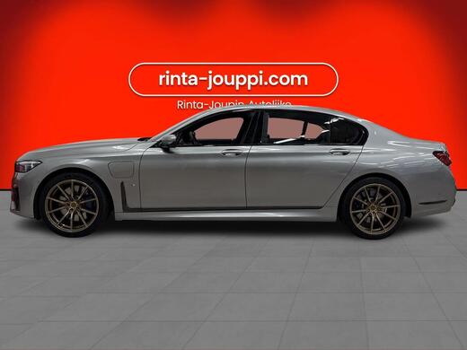 BMW 745 vaihtoauto