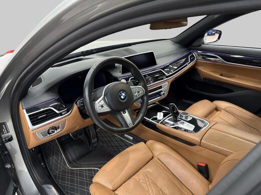 BMW 745 vaihtoauto