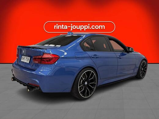 BMW 330 vaihtoauto