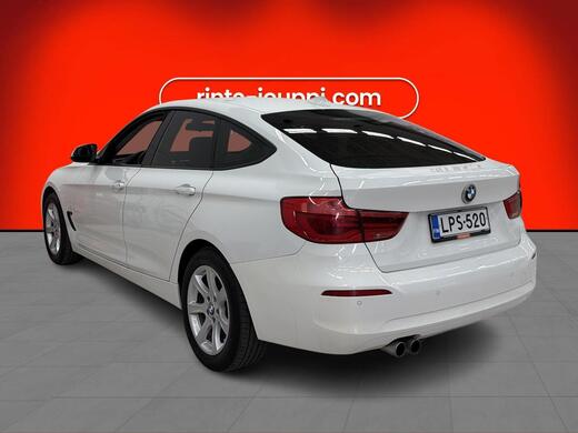 BMW 320 vaihtoauto