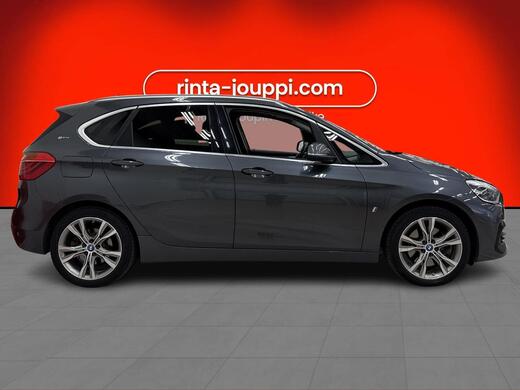 BMW 225 vaihtoauto