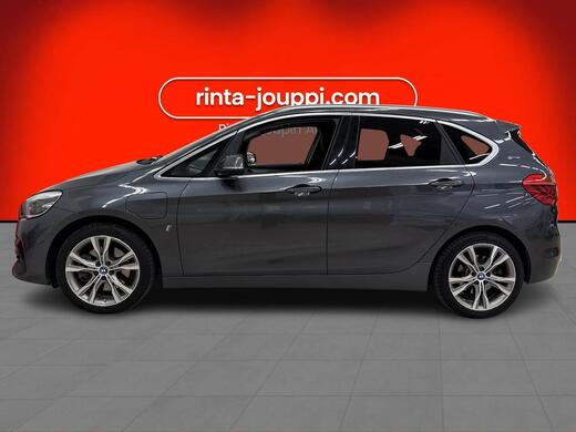 BMW 225 vaihtoauto