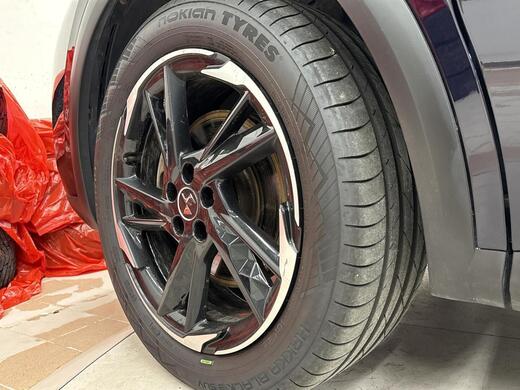 DS 7 Crossback vaihtoauto