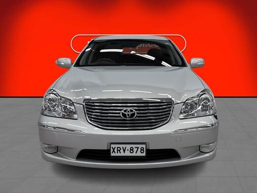 Toyota Crown vaihtoauto